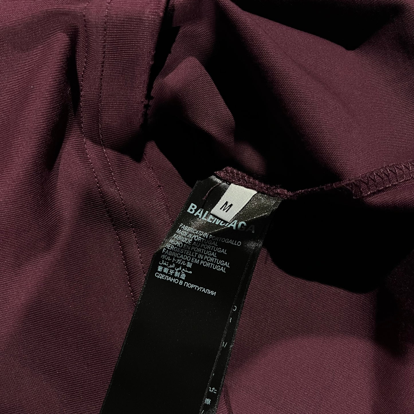 Remera Balenciaga Tape Bordó M