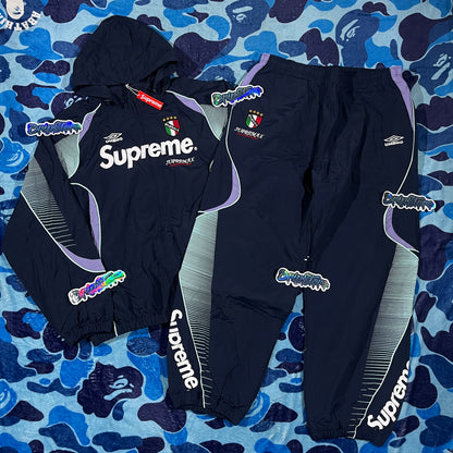 Conjunto Supreme X Umbro Azul L
