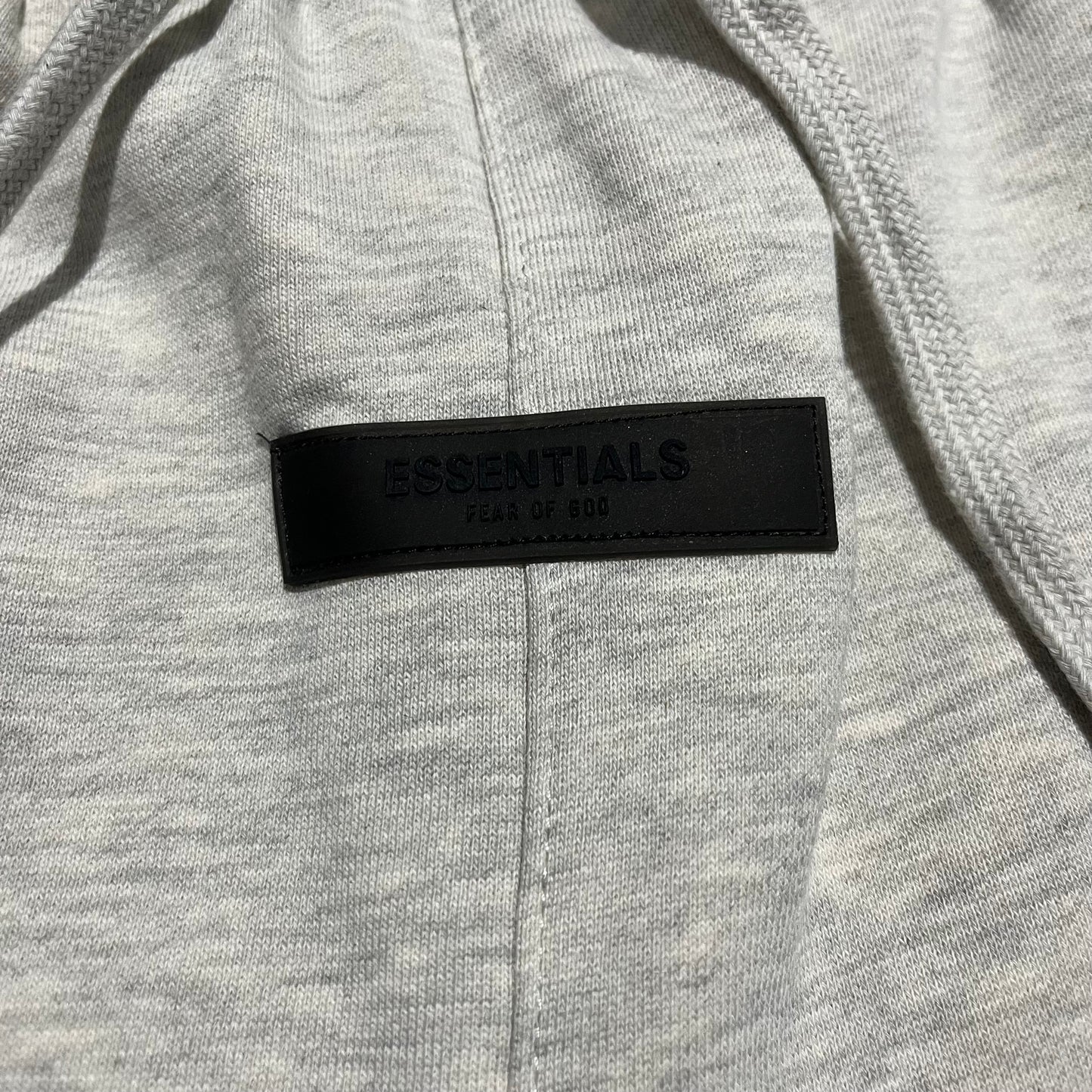 Short Essentials SS22 M