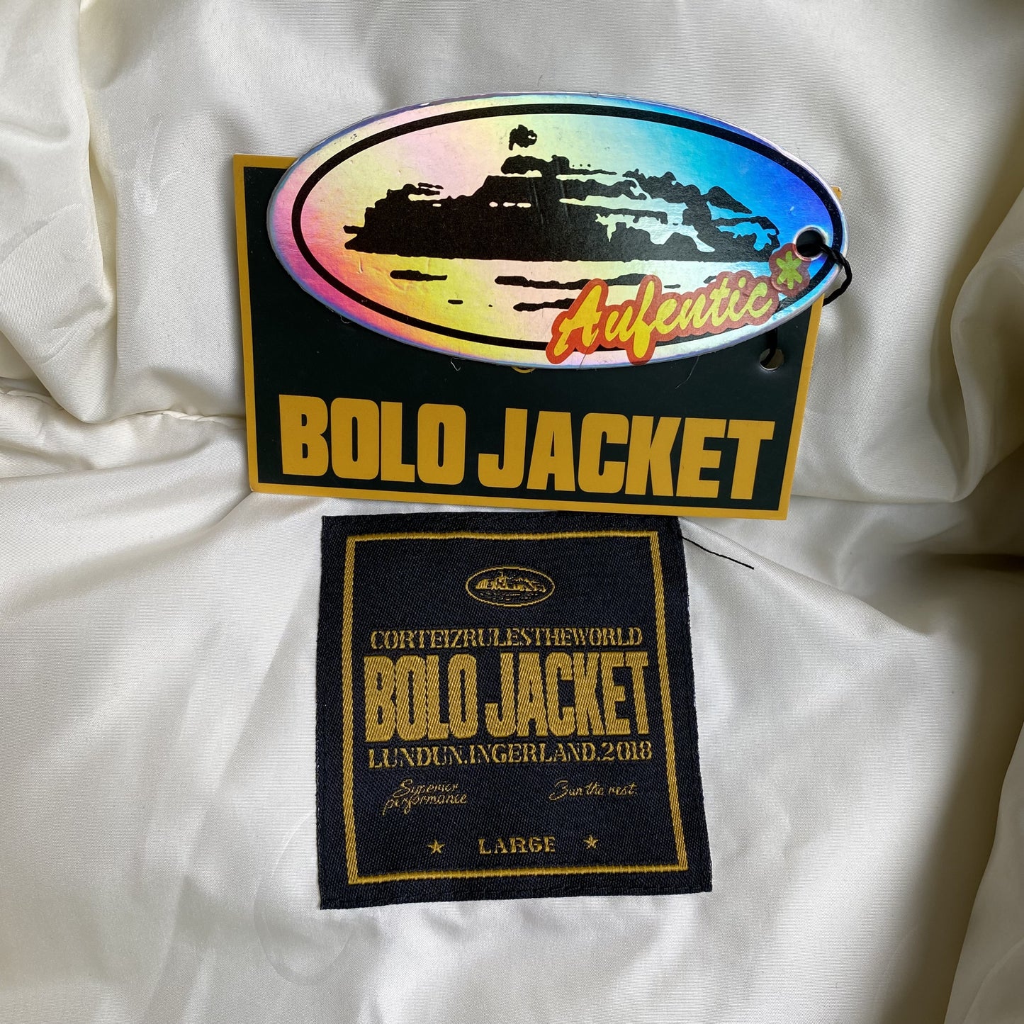 Corteiz-Bolo-V2-Jacket-Cream-5-Drip Store Argentina