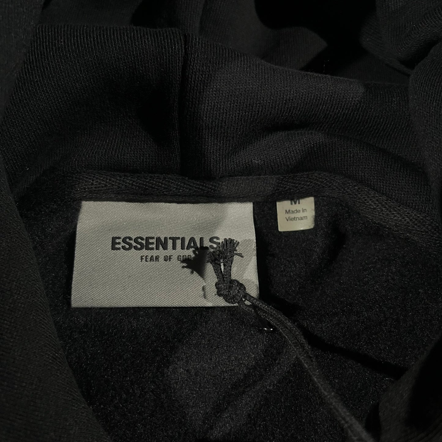 Buzo Essentials M