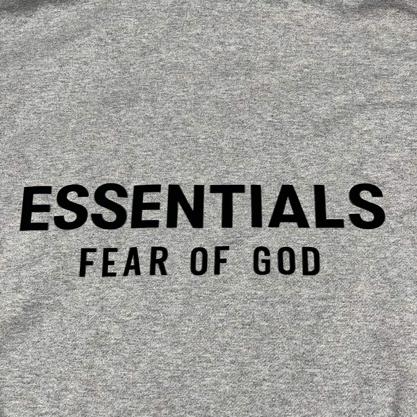 Buzo Essentials Gris M