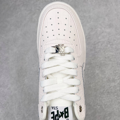 A Bathing Ape Bapesta OVO White
