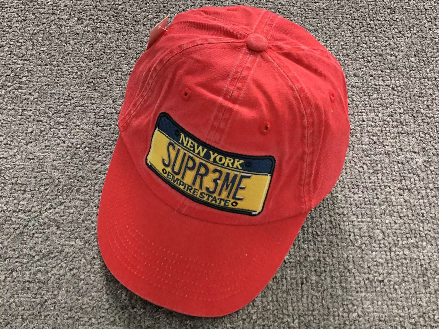Supreme License Plate 6-Panel Red