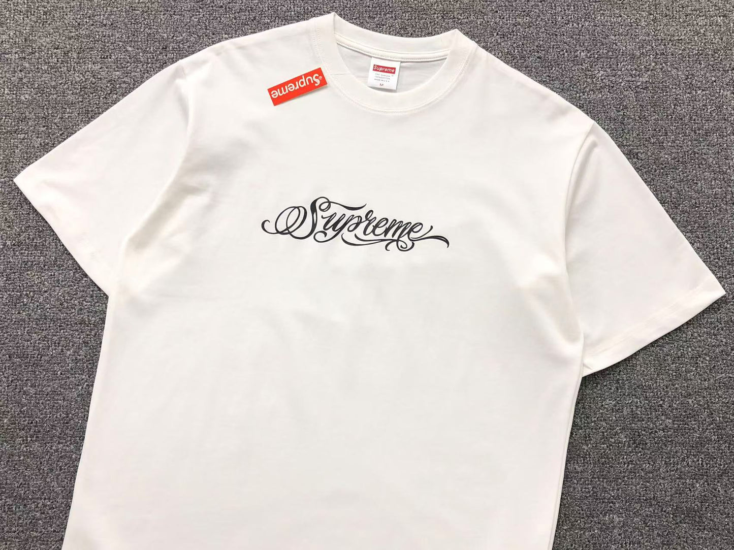 SUPREME BLACK SCRIPT TEE WHITE