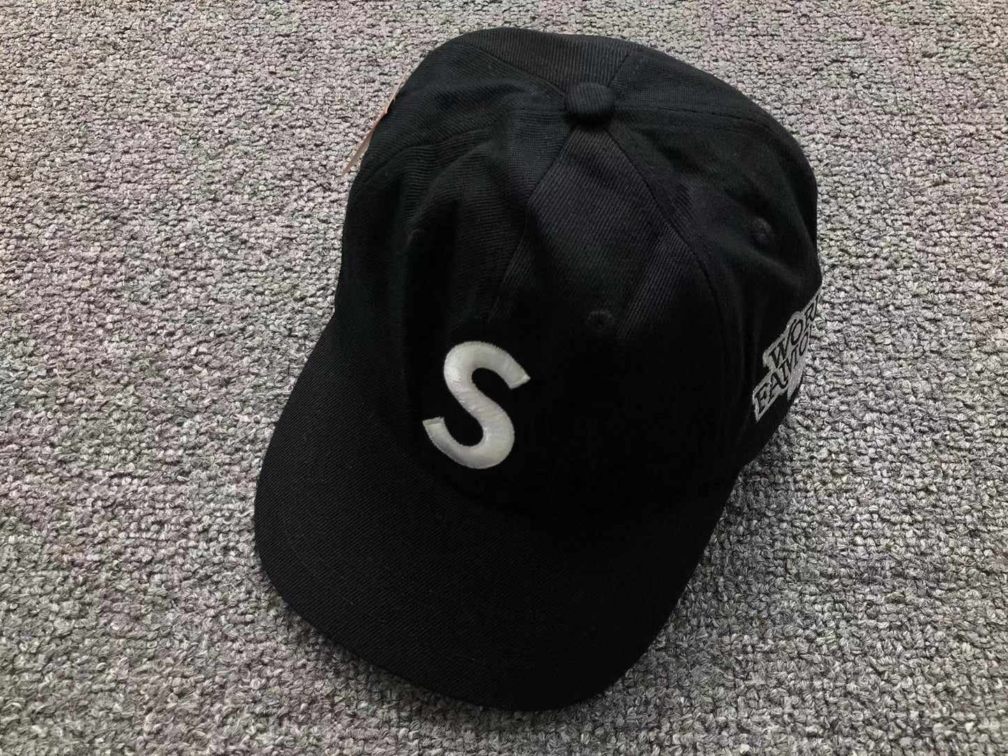 Supreme World Famous S Logo 6-Panel Hat Black