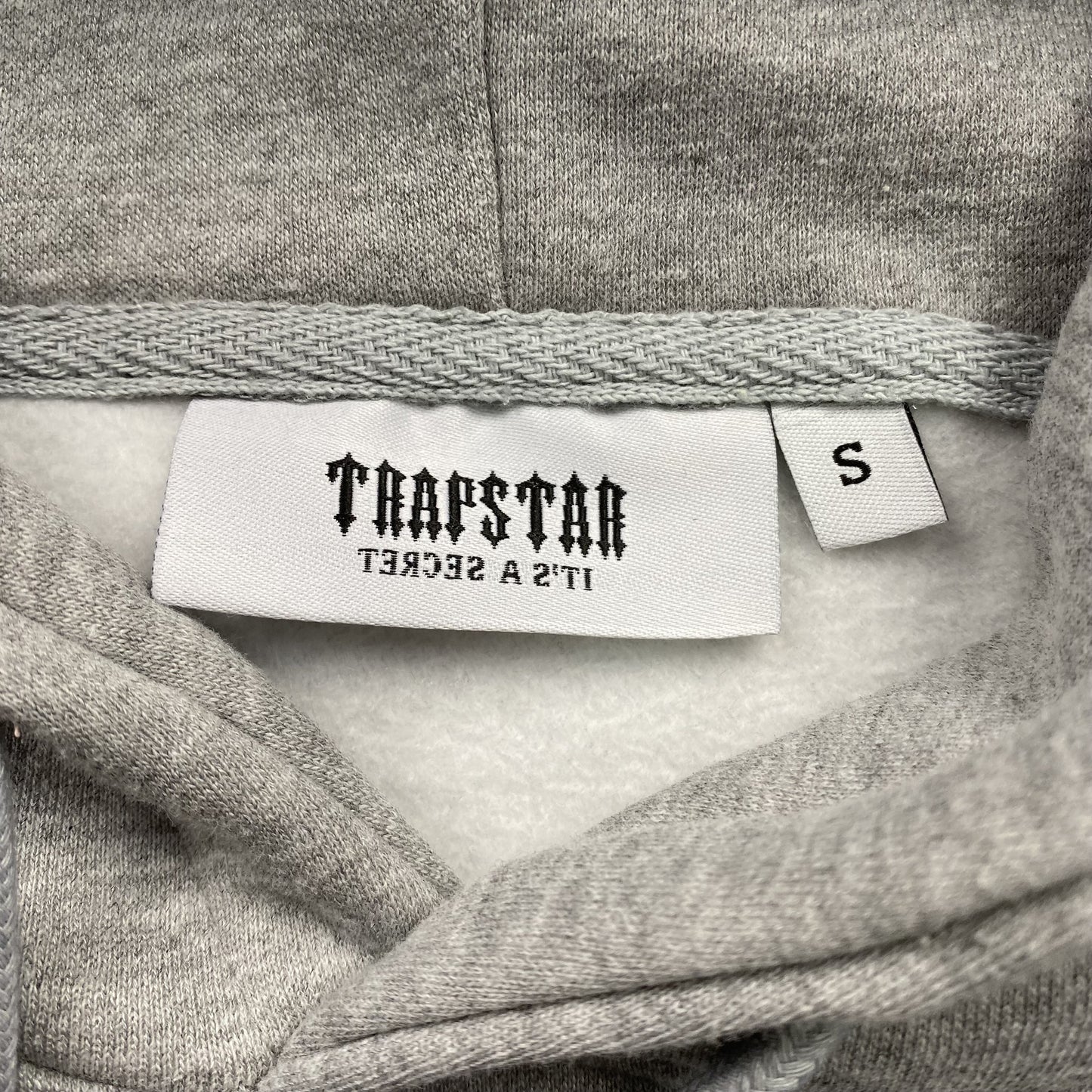 TRAPSTAR CHENILLE DECODED TRACKSUIT GREY ICE FLAVOURS 2.0 EDITION