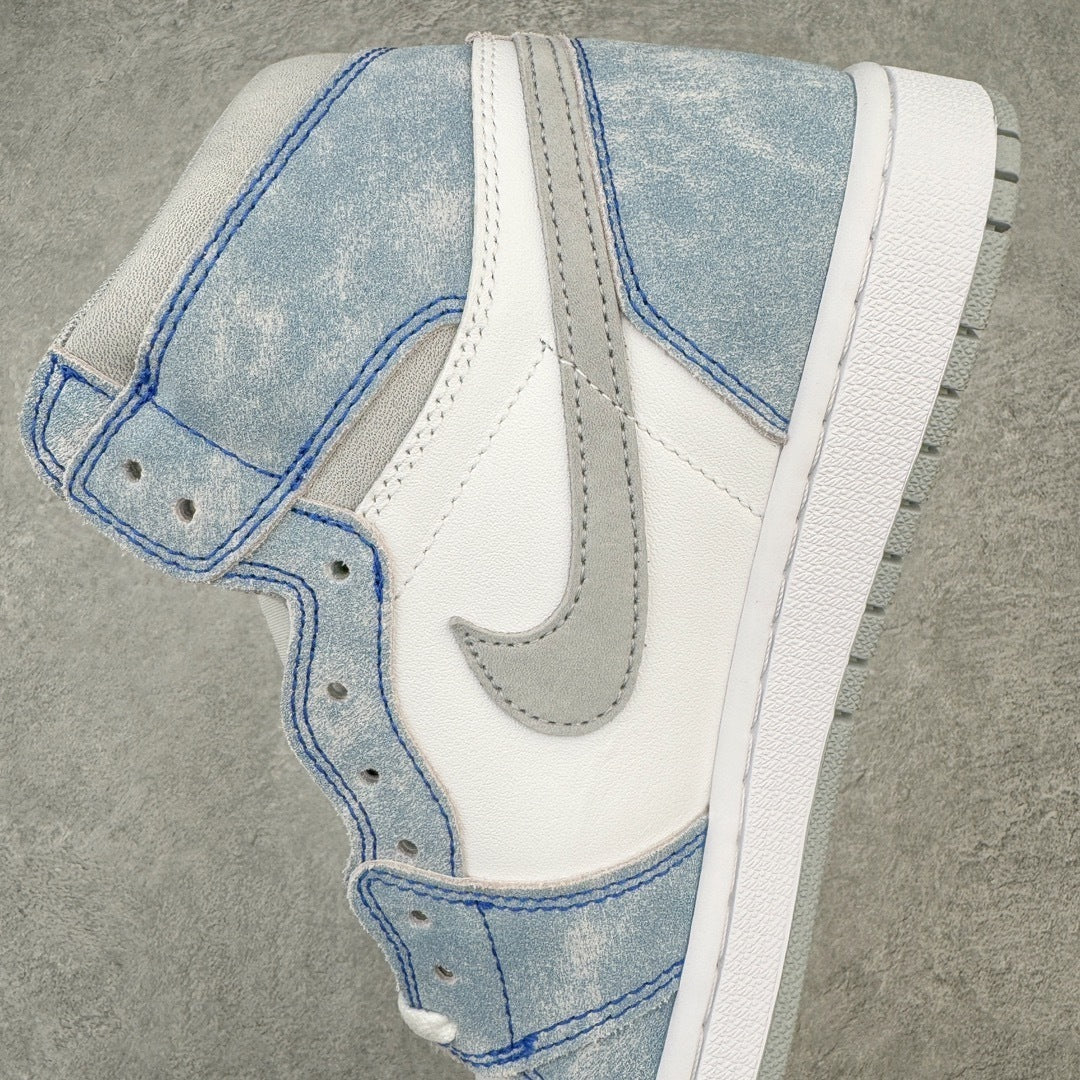 AIR JORDAN 1 HIGH "HYPER ROYAL"
