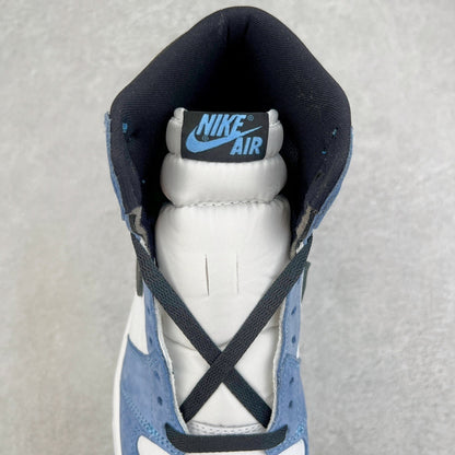 AIR JORDAN 1 HIGH "UNIVERSITY BLUE"