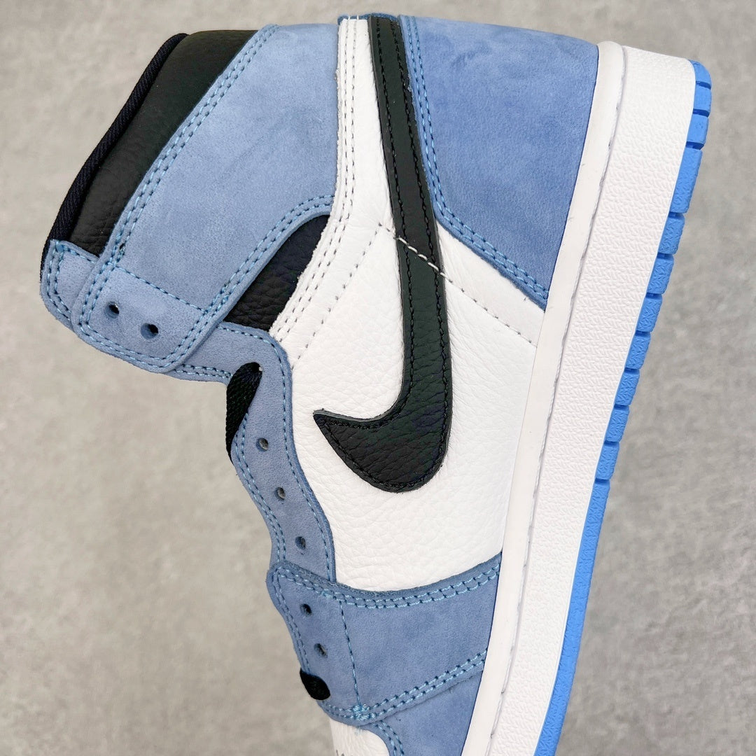 AIR JORDAN 1 HIGH "UNIVERSITY BLUE"