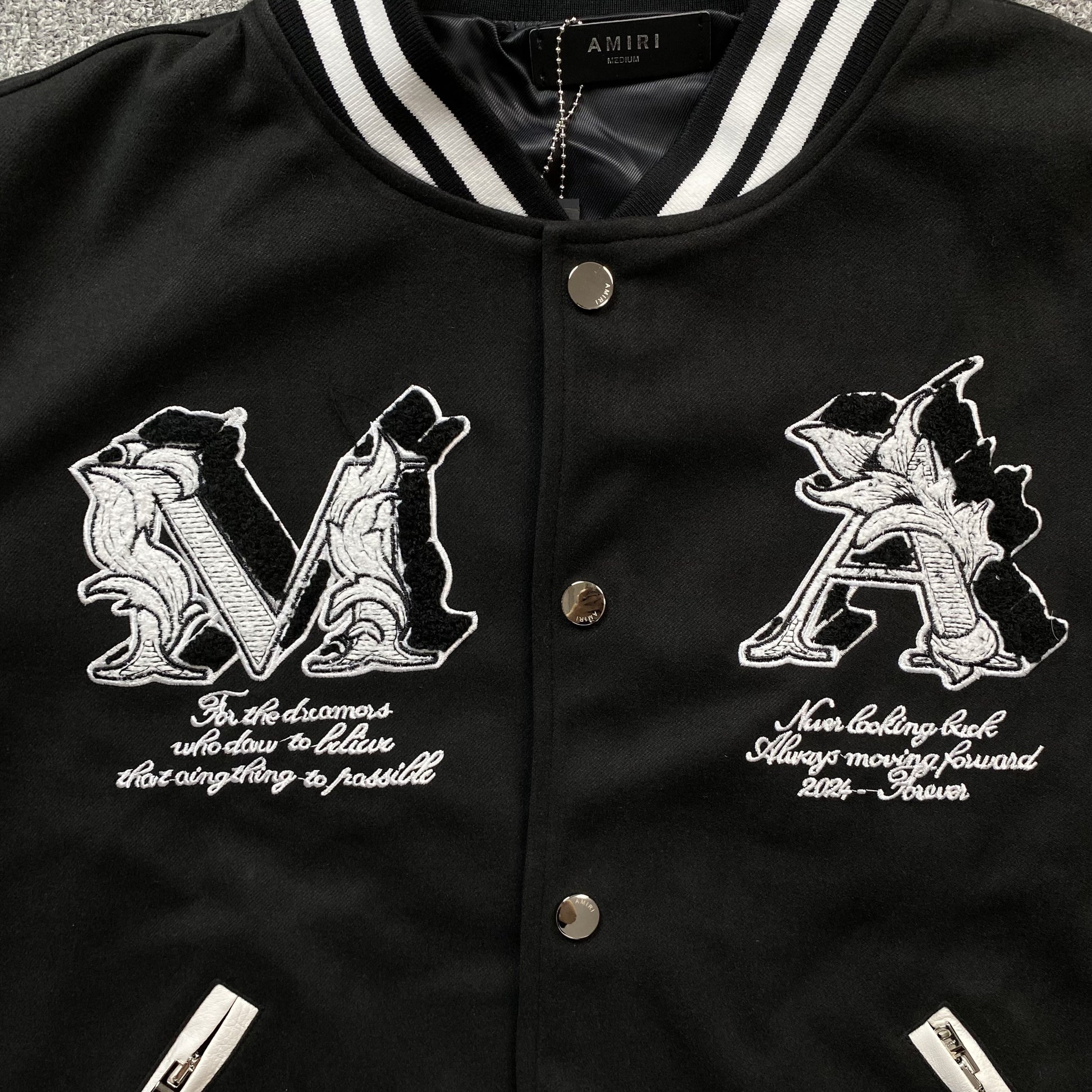 amiri-ma-angel-varsity-bomber-jacket-black-4-Drip Store Argentina