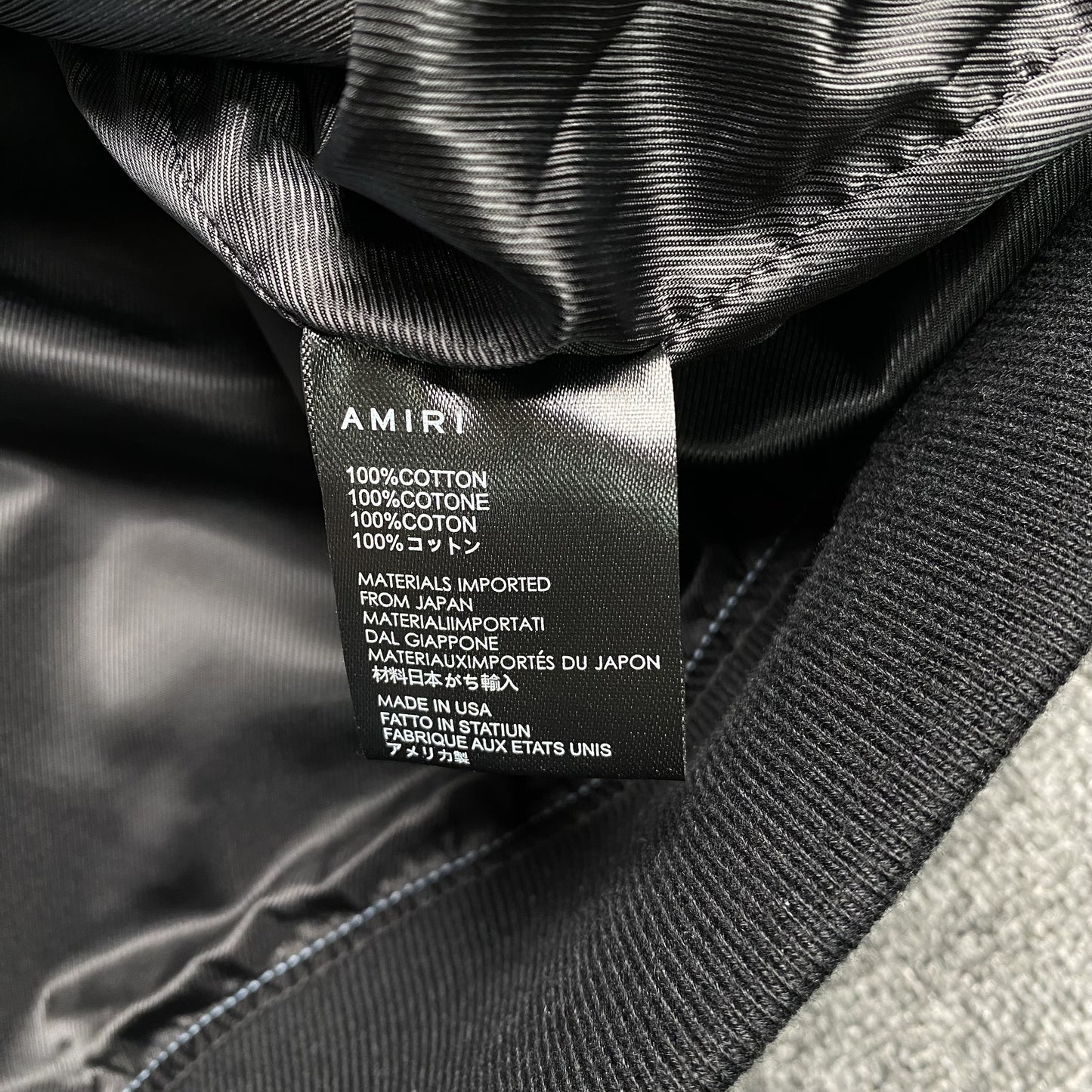 amiri-stars-bomber-jacket-black-6-Drip Store Argentina