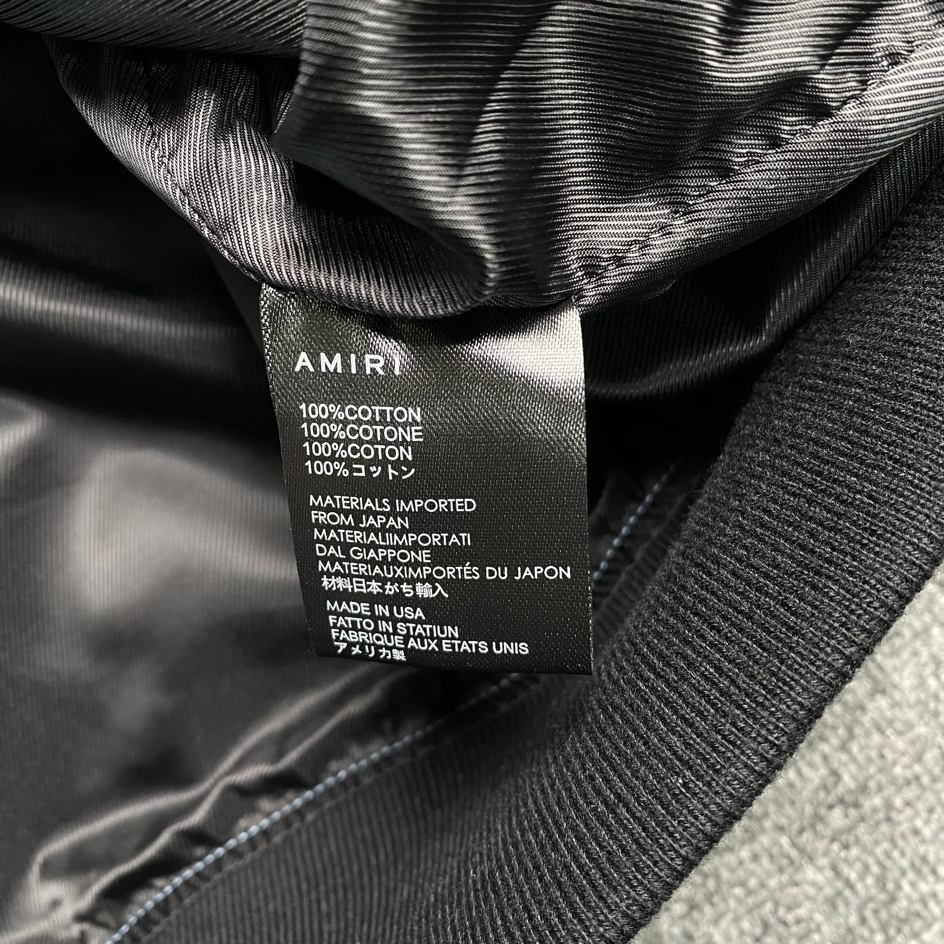 amiri-stars-bomber-jacket-black-6-Drip Store Argentina