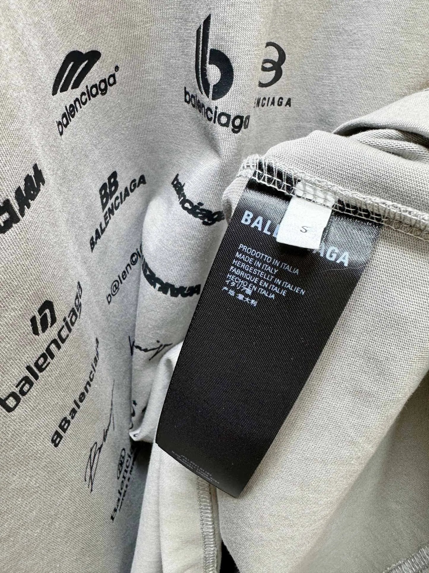 balenciaga-archives-logos-t-shirt-grey-5-Drip Store Argentina