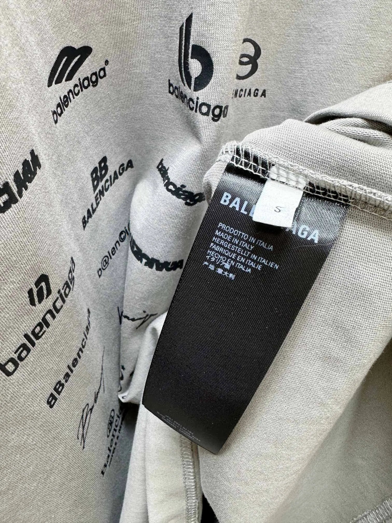balenciaga-archives-logos-t-shirt-grey-5-Drip Store Argentina