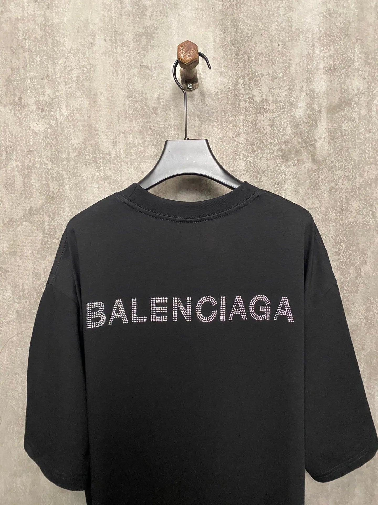 balenciaga-back-strass-t-shirt-black-7-Drip Store Argentina