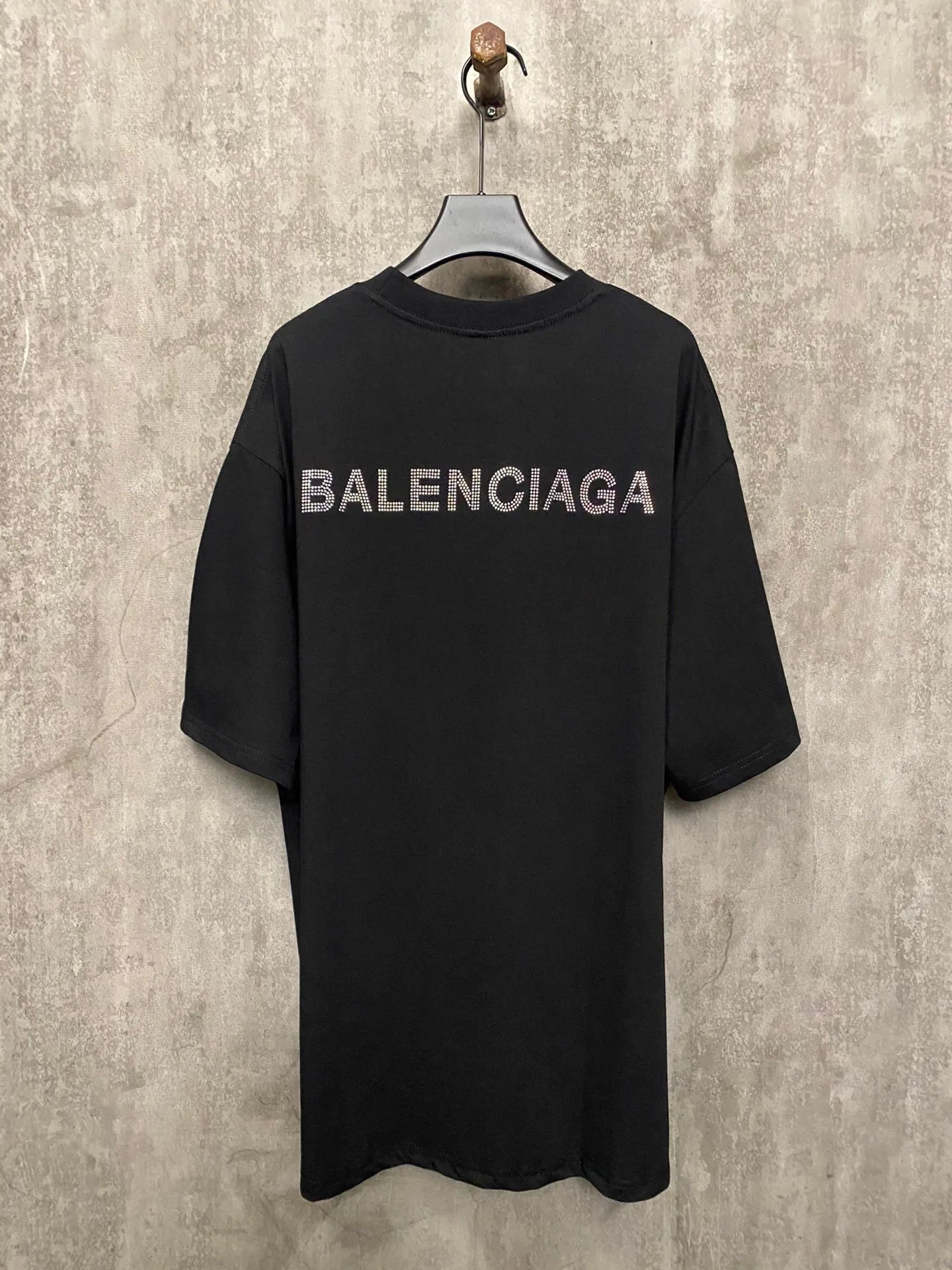 balenciaga-back-strass-t-shirt-black-Drip Store Argentina