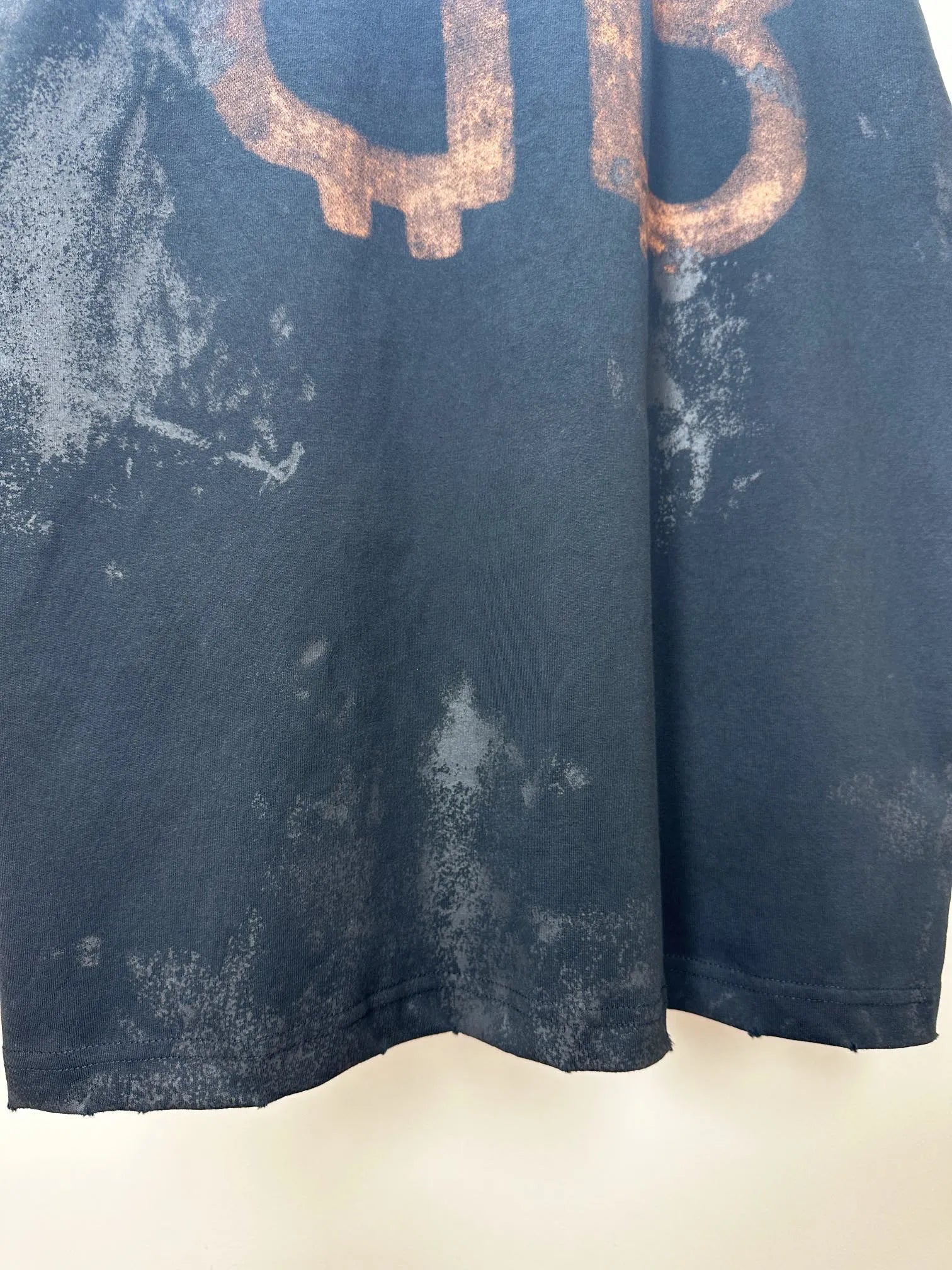 balenciaga-crypto-t-shirt-black-3-Drip Store Argentina