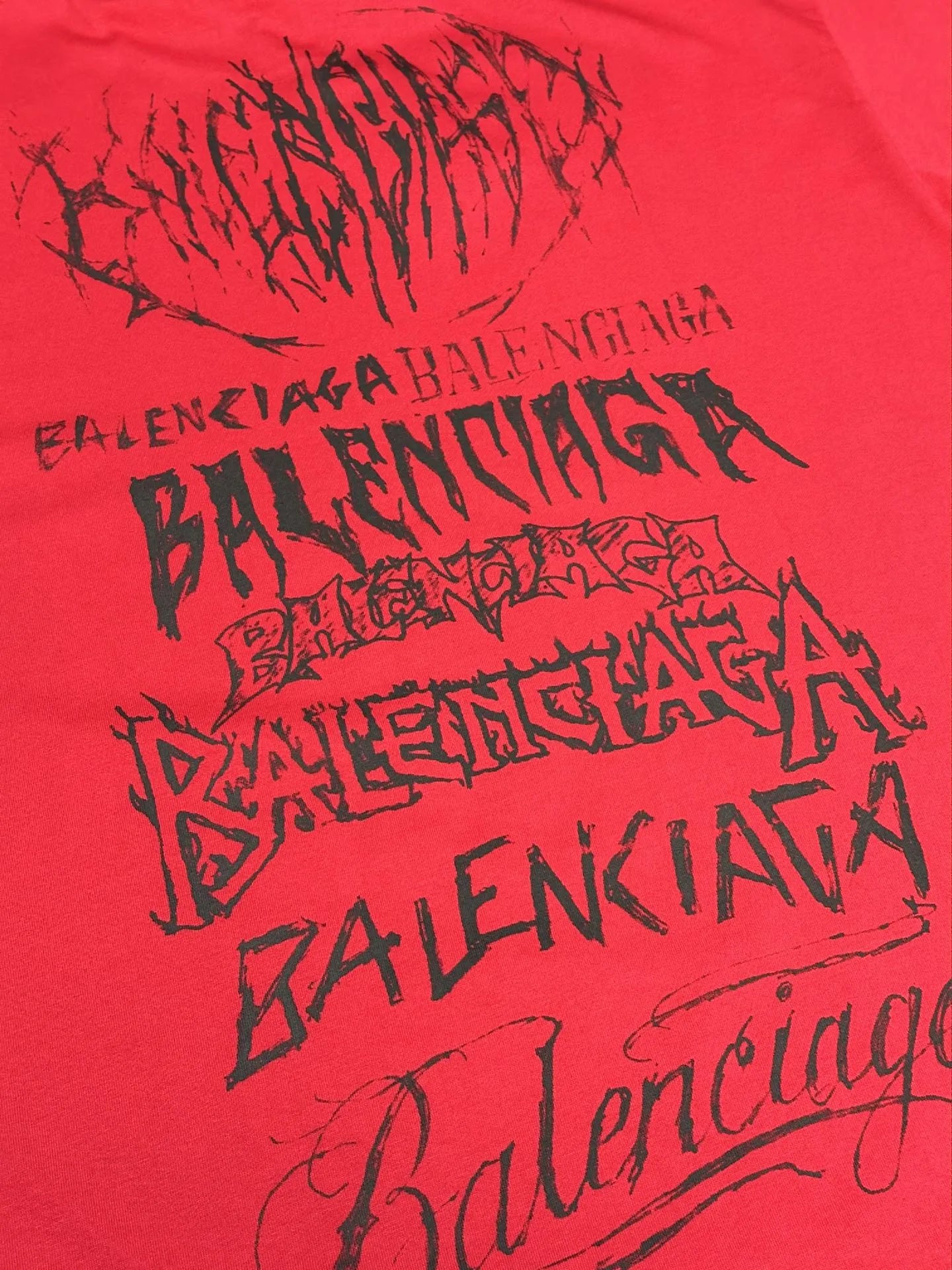 balenciaga-diy-metal-t-shirt-red-5-Drip Store Argentina