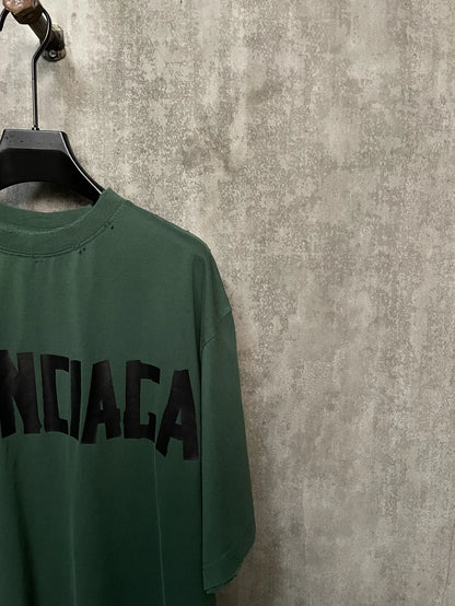 balenciaga-new-tape-type-t-shirt-green-6-Drip Store Argentina