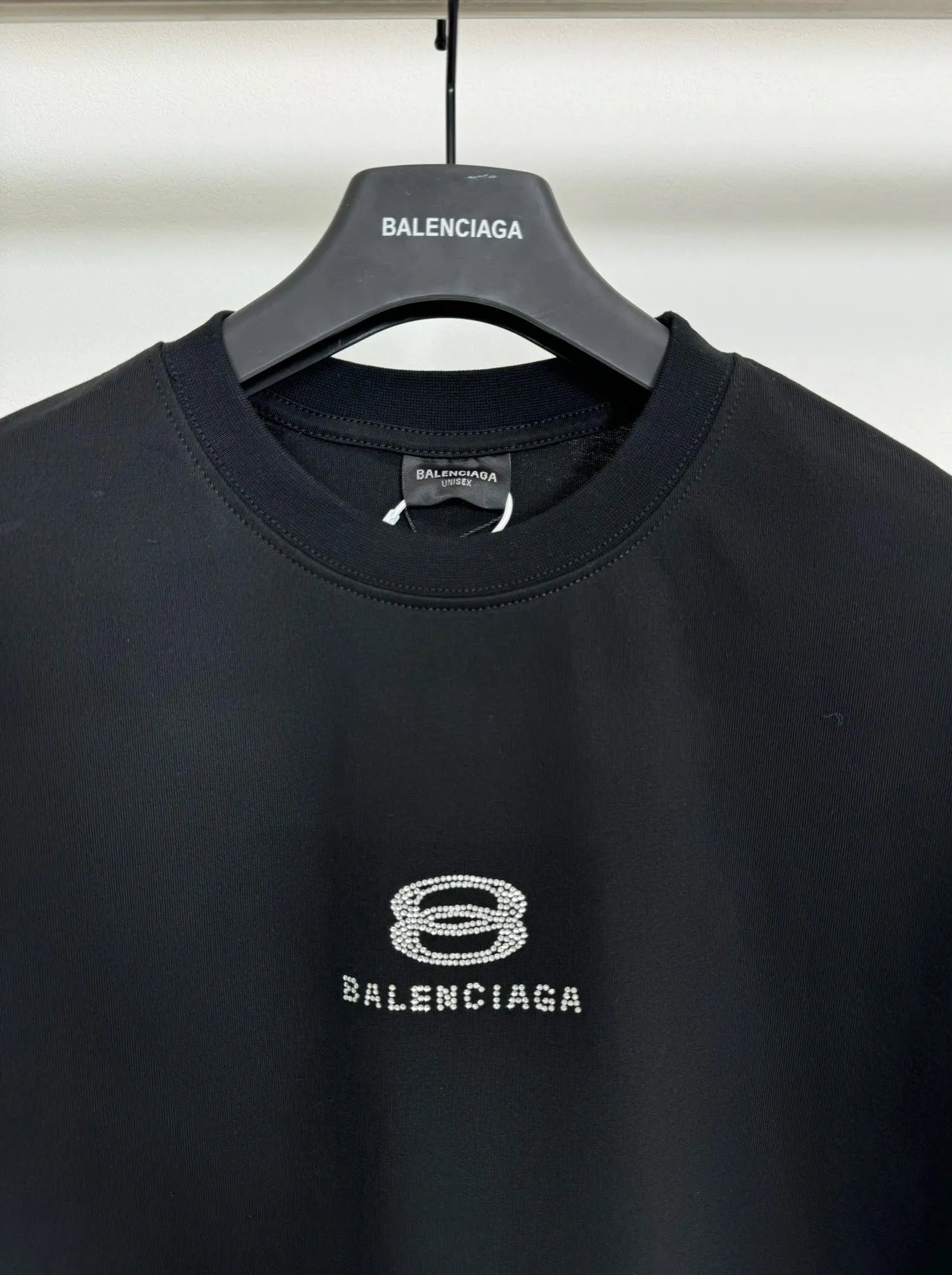 balenciaga-strass-t-shirt-black-4-Drip Store Argentina