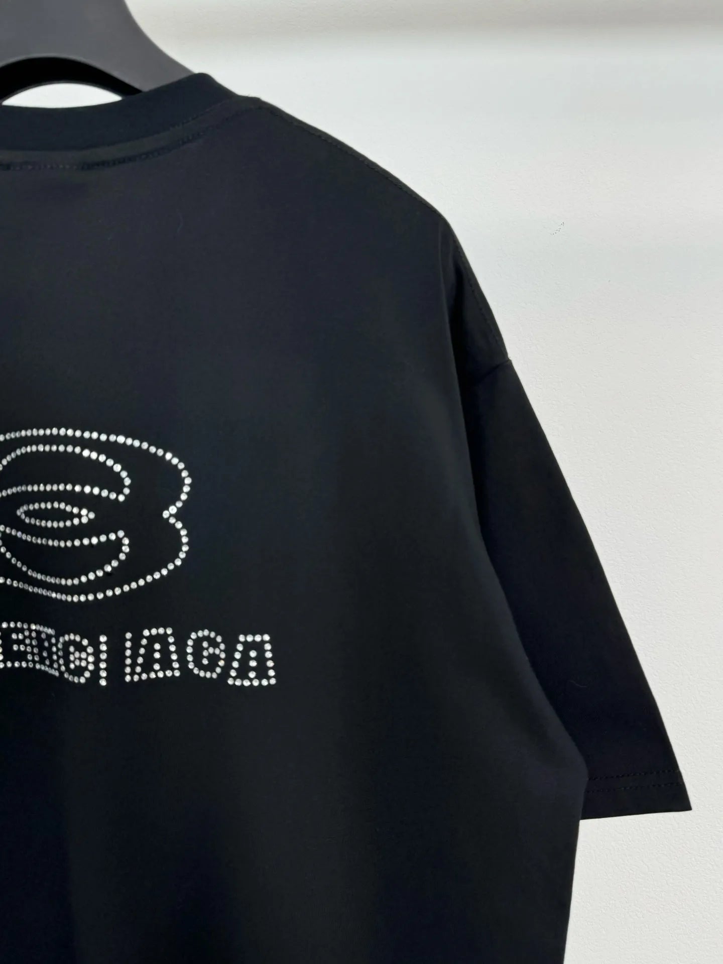 balenciaga-strass-t-shirt-black-6-Drip Store Argentina