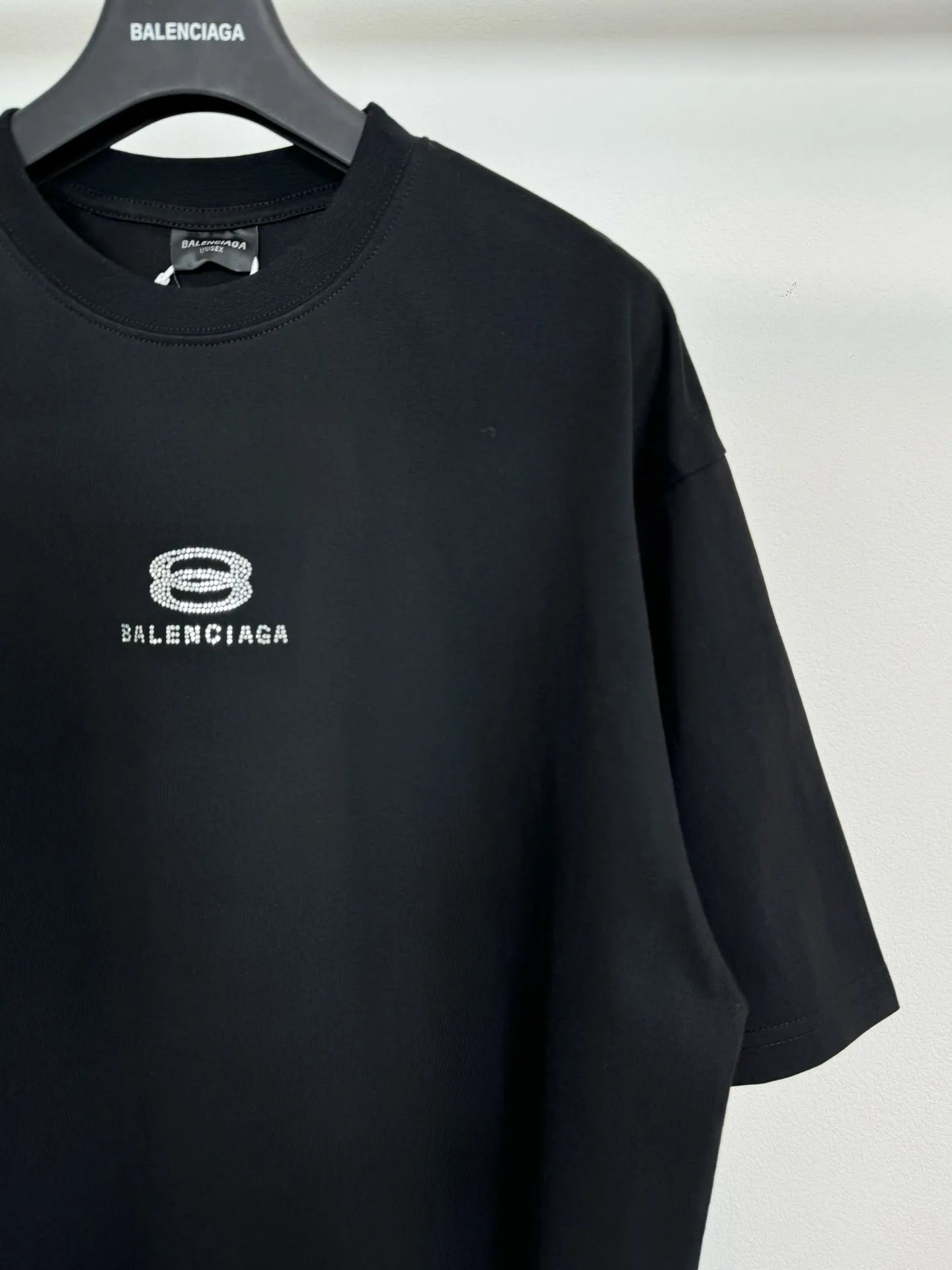 balenciaga-strass-t-shirt-black-8-Drip Store Argentina