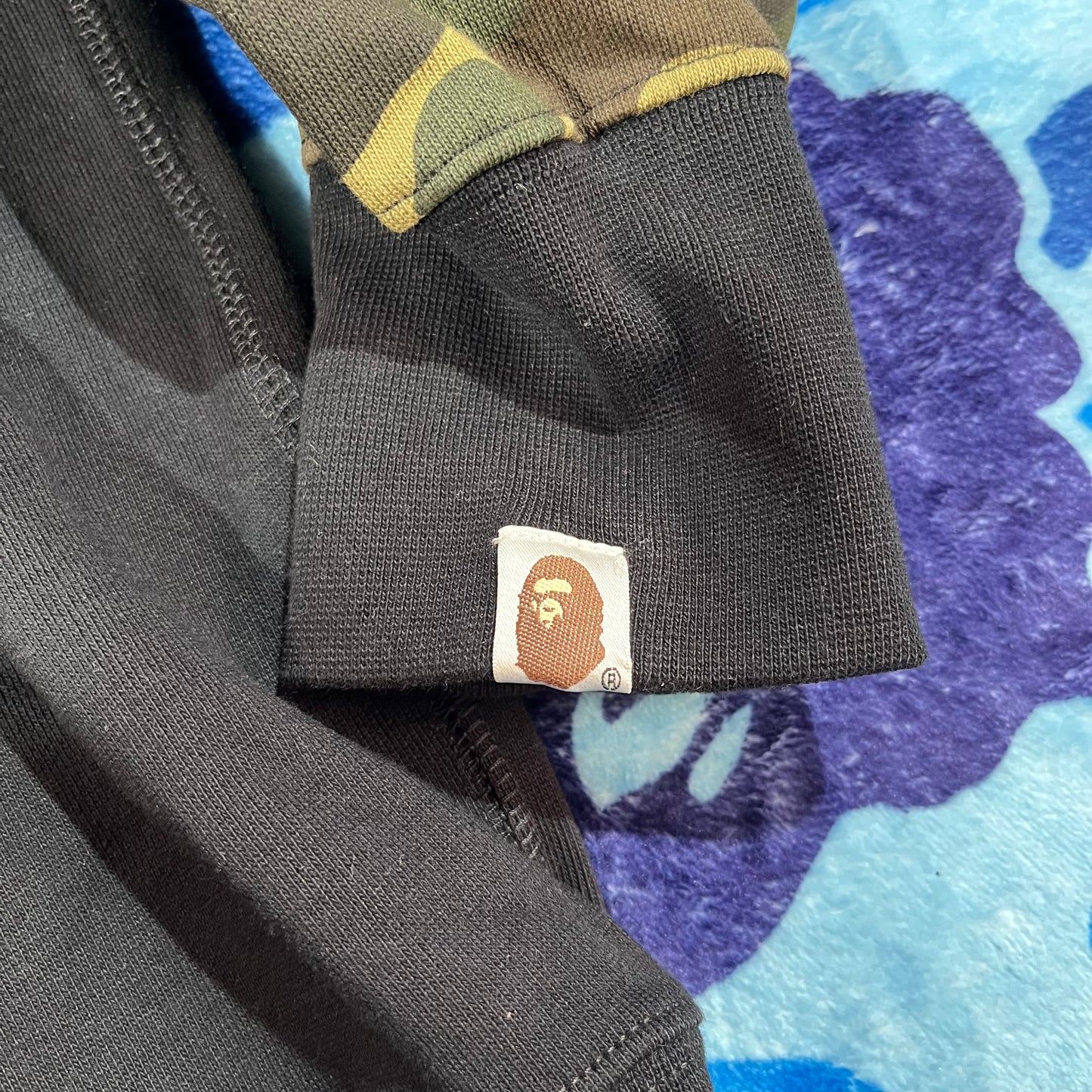 BAPE 1ST CAMO SHARK FULL ZIP HOODIE BLACK