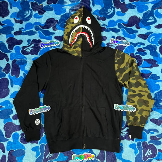 BAPE 1ST CAMO SHARK FULL ZIP HOODIE BLACK