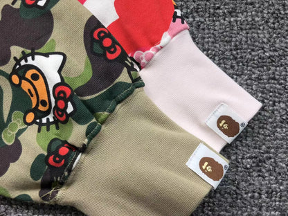 BAPE ABC CAMO HELLO KITTY SHARK FULL ZIP HOODIE GREEN-Drip Store Argentina