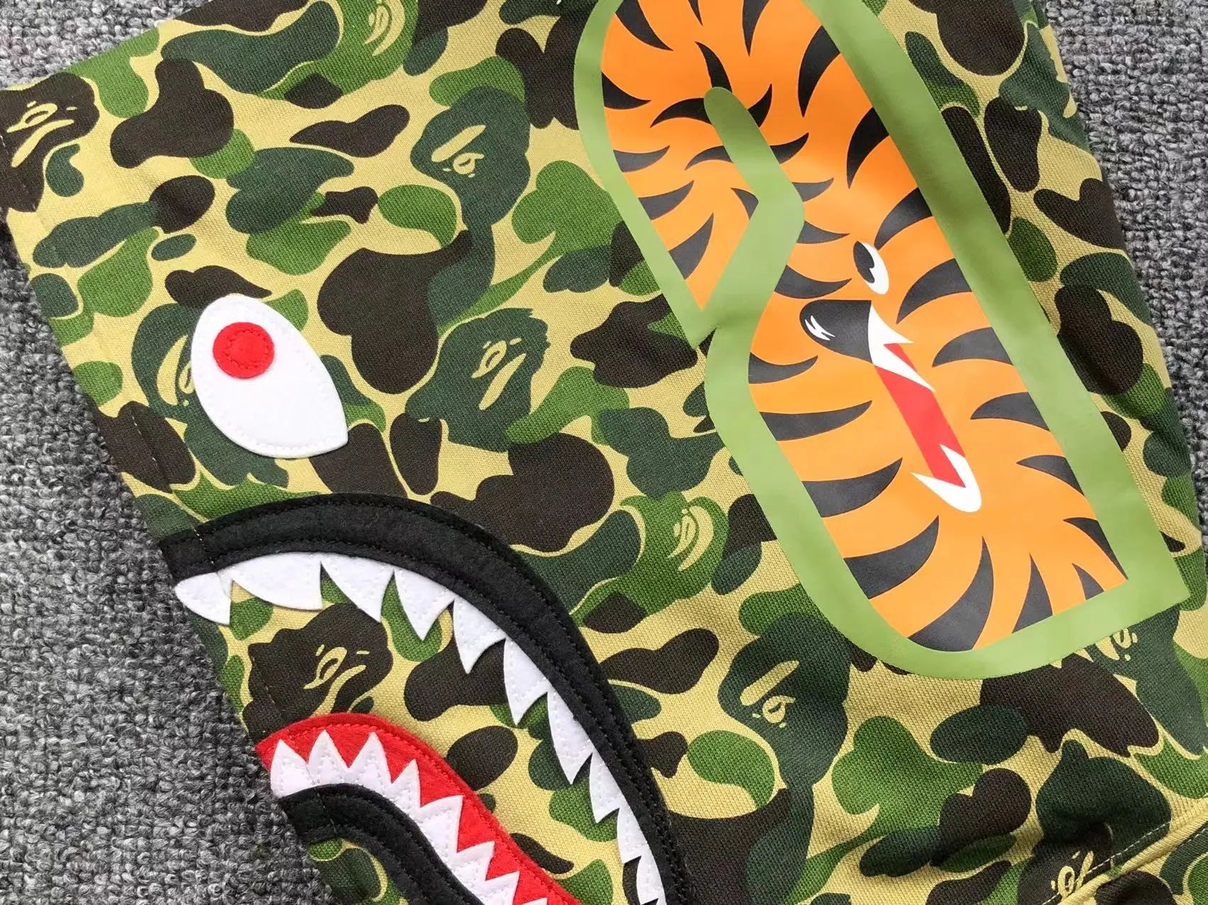 BAPE ABC CAMO SHARK FULL ZIP HOODIE GREEN-Drip Store Argentina