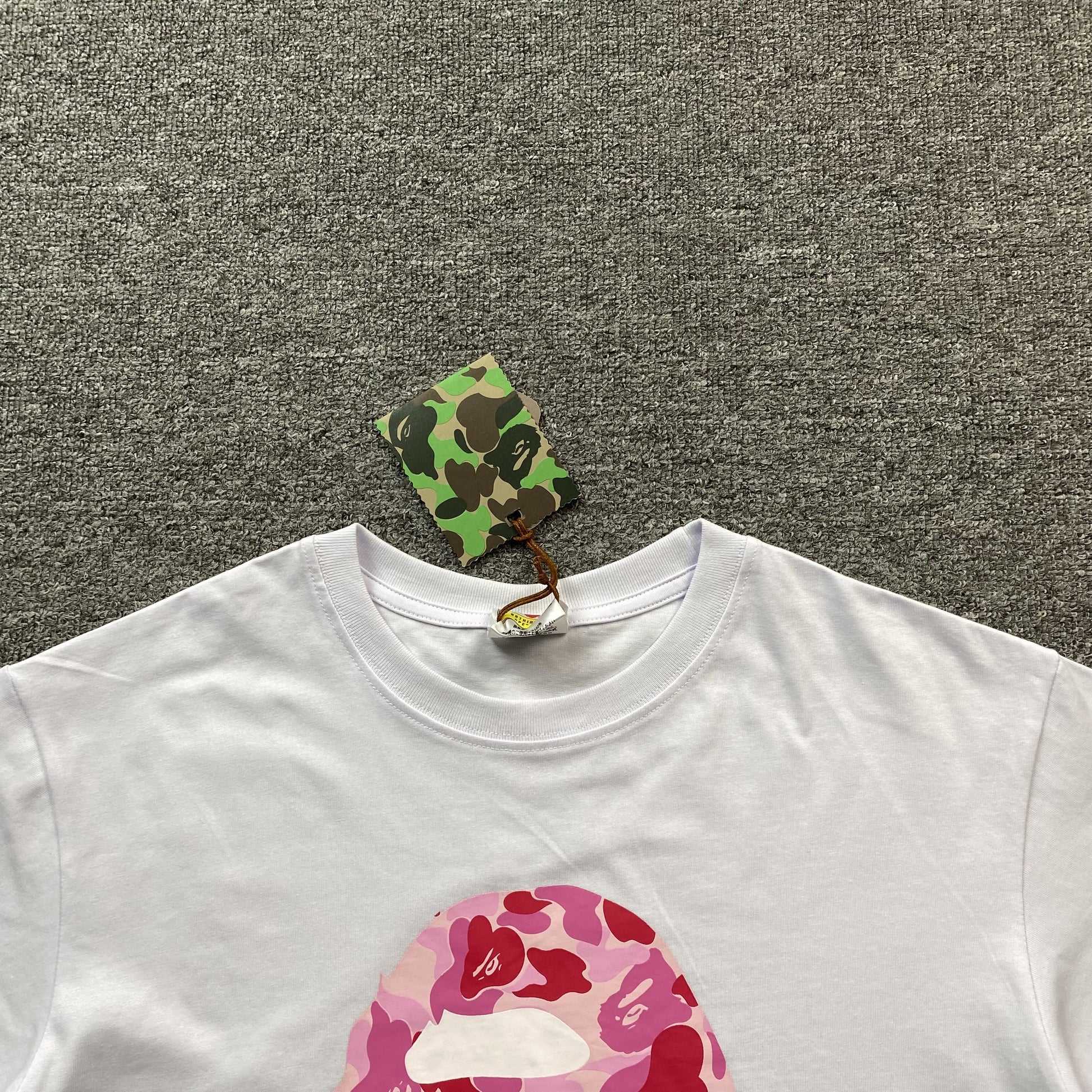 bape-abc-camo-tee-white-4_be13b179-Drip Store Argentina