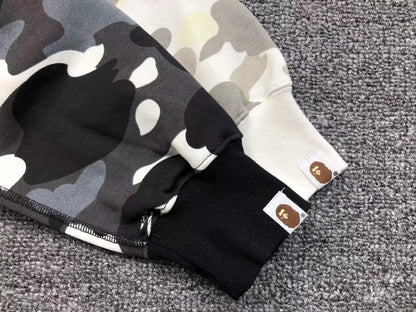 bape-city-camo-shark-wgm-full-zip-hoodie-black-10-Drip Store Argentina
