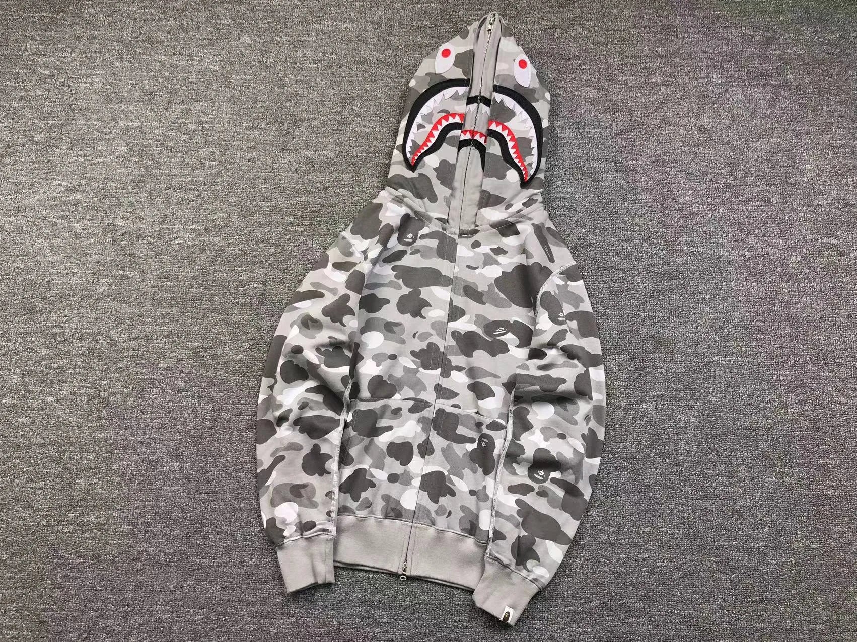 bape-color-camo-shark-wide-full-zip-double-hoodie-gray-Drip Store Argentina