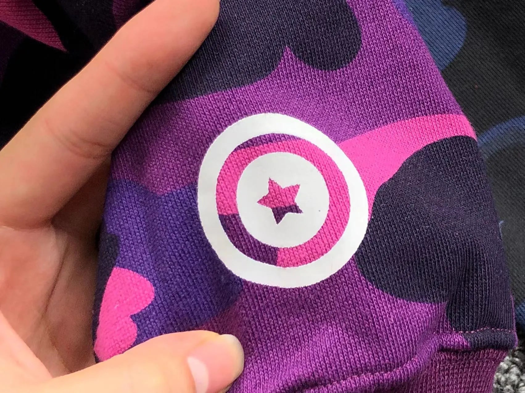 bape-color-camo-shark-wide-full-zip-double-hoodie-purple-5-Drip Store Argentina