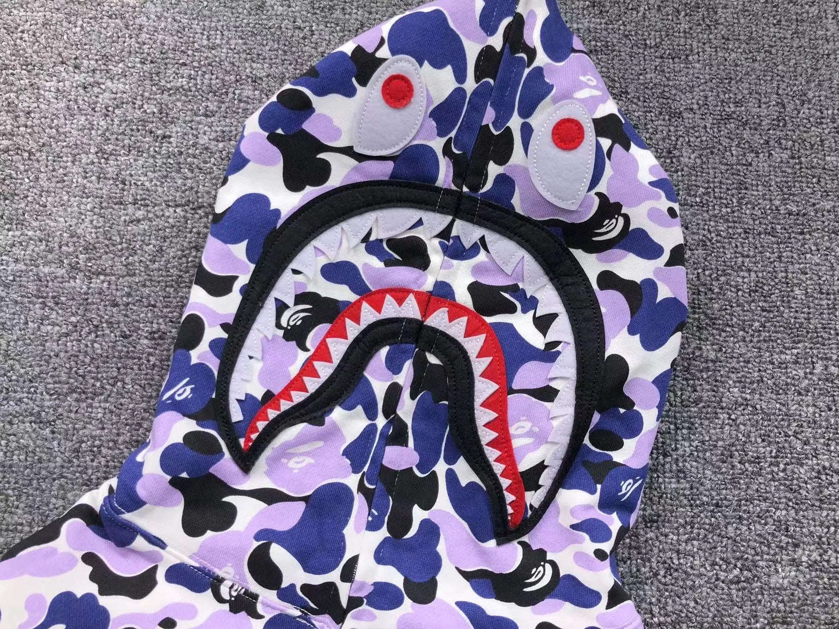 BAPE SHARK SHIZUOKA LIMITED FULL ZIP HOODIE-Drip Store Argentina