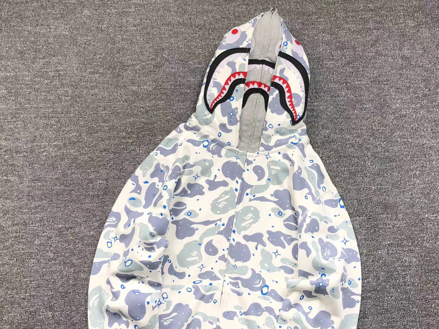 BAPE SPACE CAMO SHARK FULL ZIP DOUBLE HOODIE WHITE-Drip Store Argentina