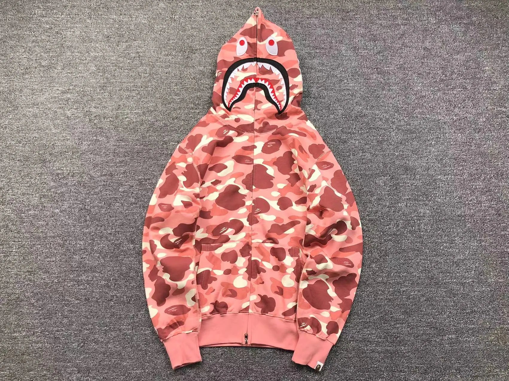 bape-x-barbie-dot-camo-shark-full-zip-hoodie-pink-Drip Store Argentina