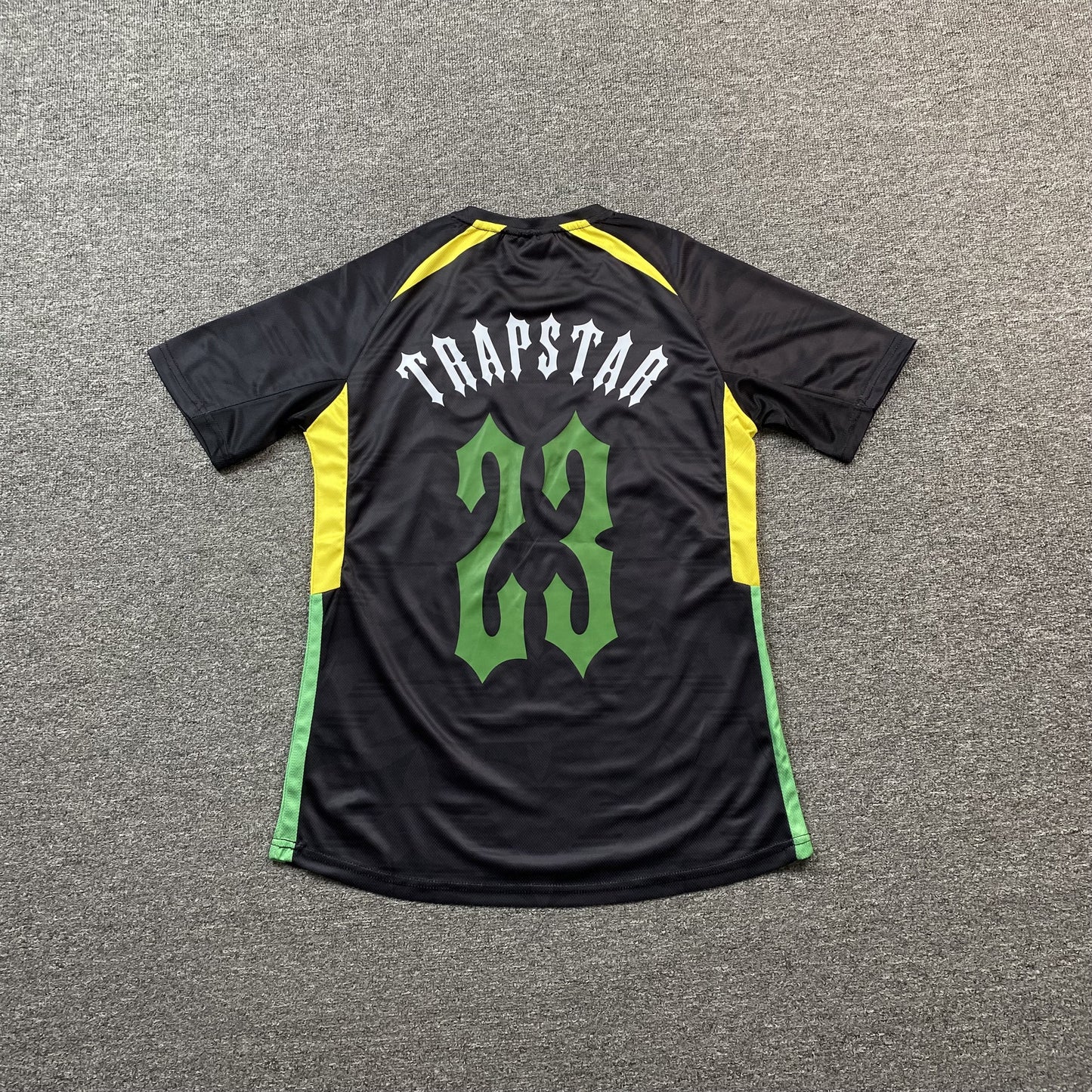 TRAPSTAR IRONGATE FOOTBALL JERSEY BLACK YELLOW