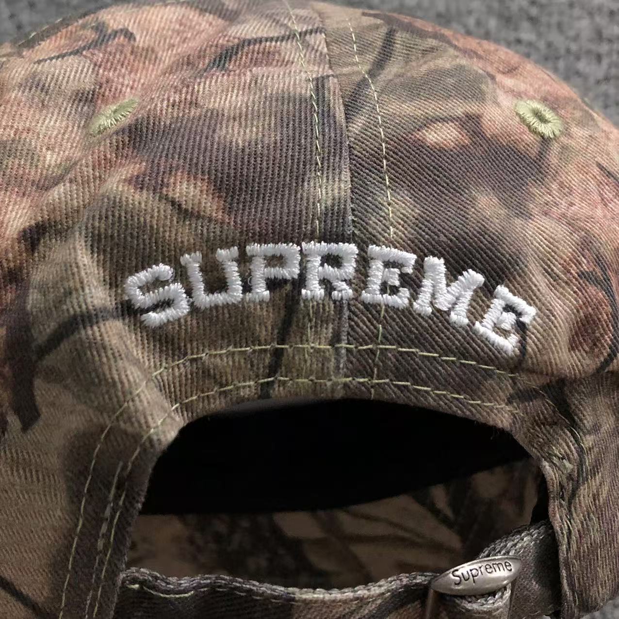 Supreme License Plate 6-Panel Camo