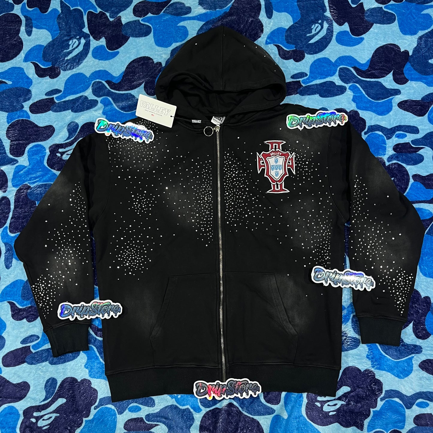 Vale Forever Pluto Clustered Zip Up Black