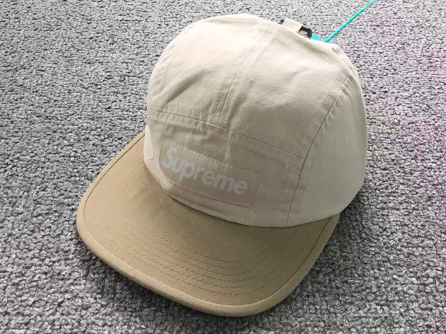 Supreme Ventile Camp Cap Natural