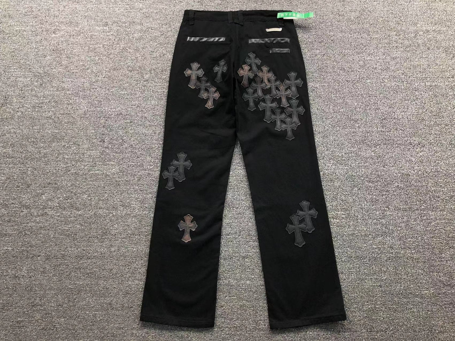 chrome-hearts-cross-patch-jeans-black-2_670dee5d-Drip Store Argentina