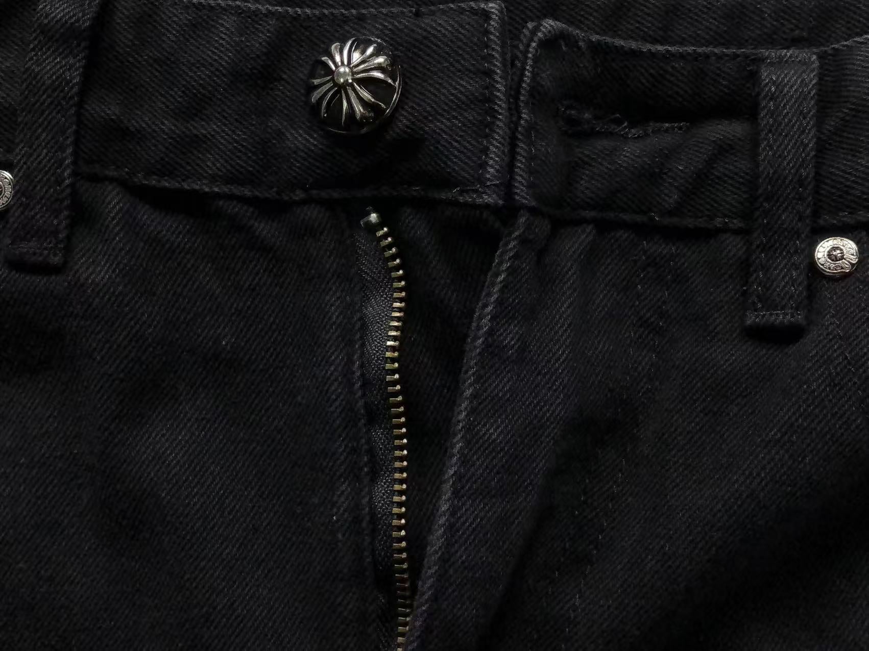 chrome-hearts-cross-patch-jeans-black-9_031b05a1-Drip Store Argentina
