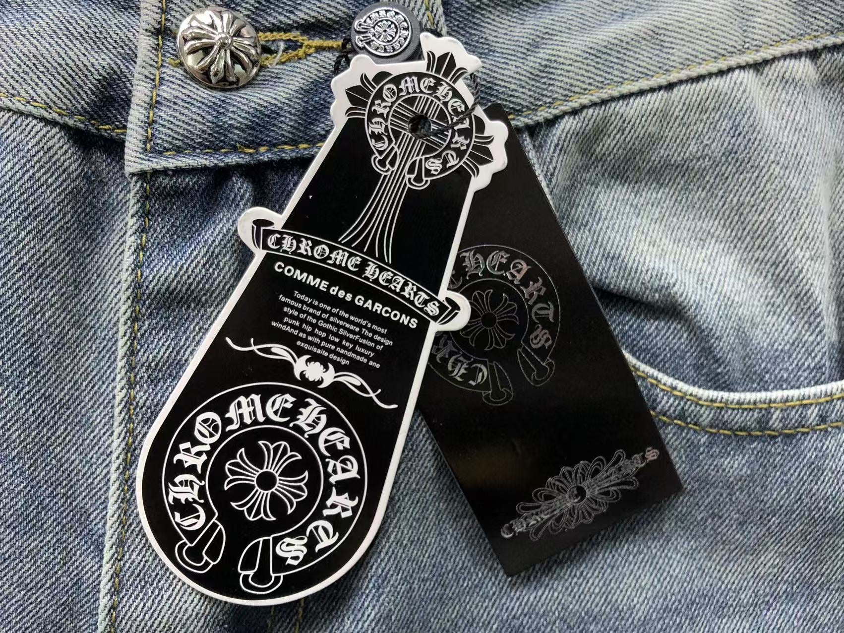 chrome-hearts-cross-patch-jeans-blue-washed-7-Drip Store Argentina