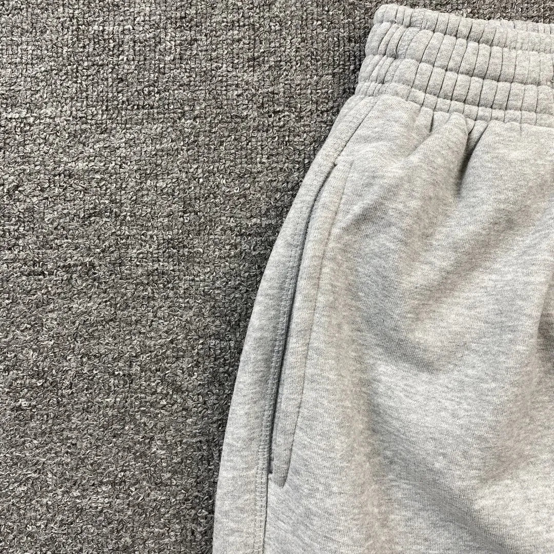 corteiz-alcatraz-5-starz-sweatpant-grey-10-Drip Store Argentina