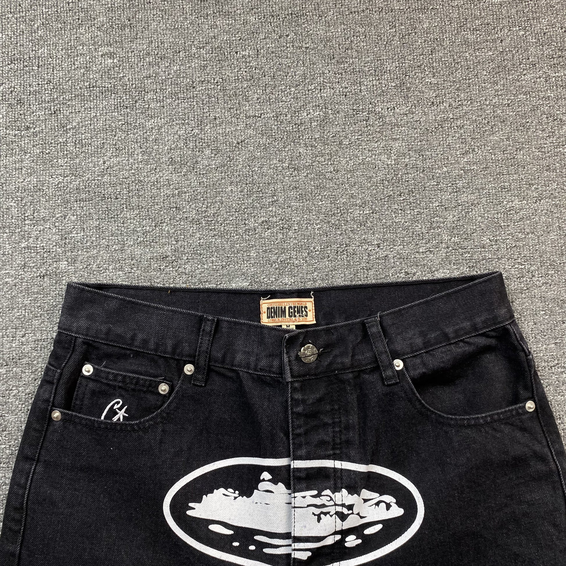 corteiz-alcatraz-denim-shorts-black-3-Drip Store Argentina