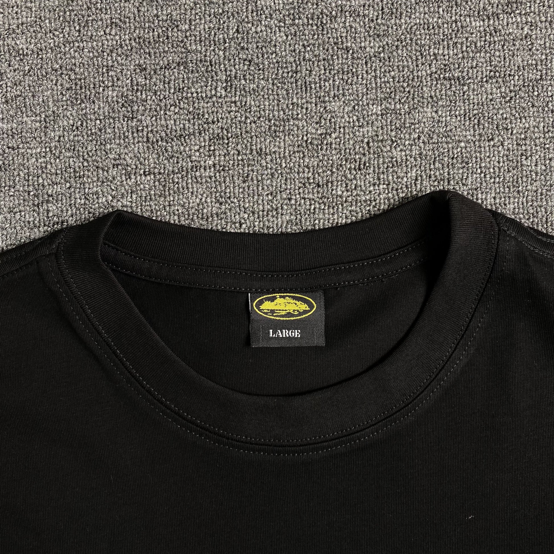 corteiz-alcatraz-rules-the-world-tee-black-4-Drip Store Argentina