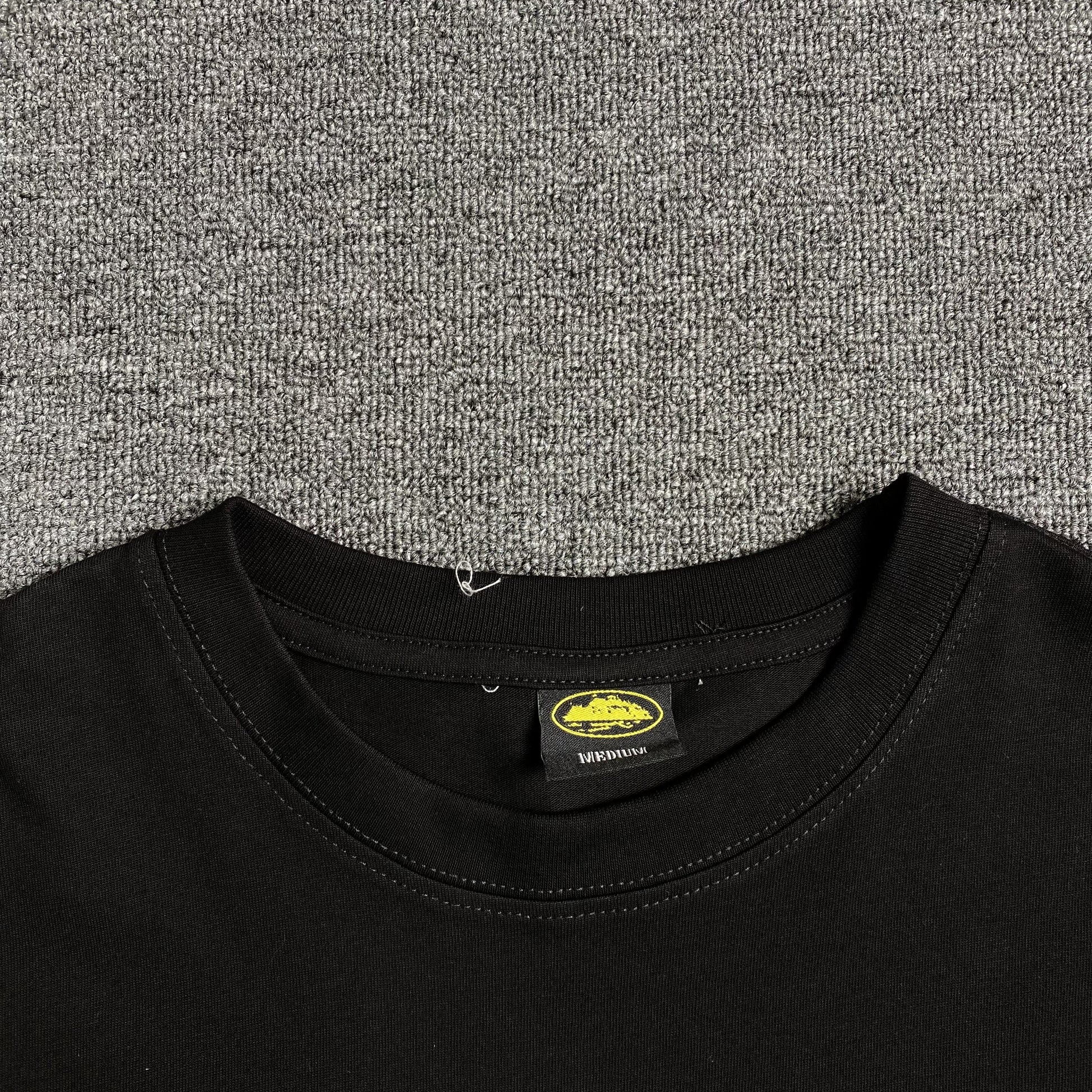 corteiz-alcatraz-rules-the-world-tee-black-4_a0583442-Drip Store Argentina