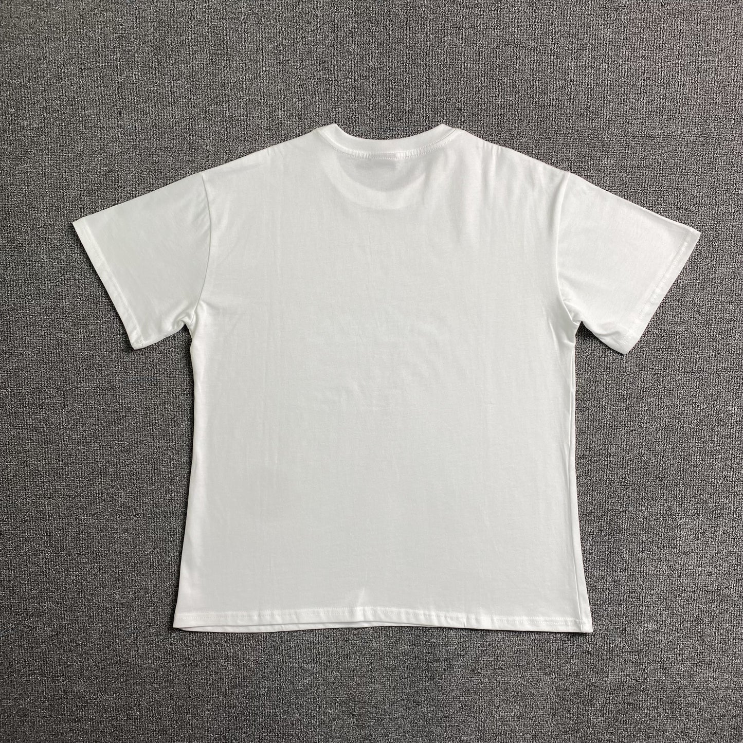 corteiz-alcatraz-rules-the-world-tee-white-4-Drip Store Argentina